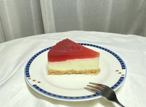 いちごピューレのレアチーズケーキ-レシピのメイン写真
