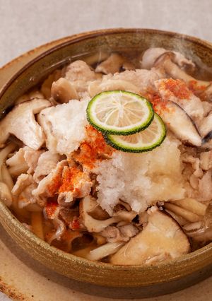 たっぷりキノコと豚バラのおろしうどん-レシピのメイン写真