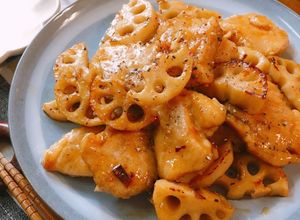 鶏むね肉とれんこんのバター醤油照り焼き-レシピのメイン写真