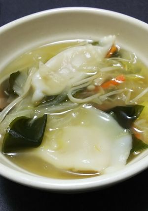 カムチミわかめスープ(水餃子入り)-レシピのメイン写真