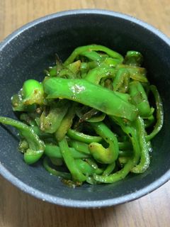 簡単なおつまみ☆ピリ辛ピーマン醤油炒め-レシピのメイン写真