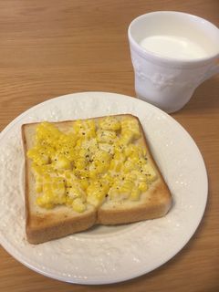 コーンマヨトースト-レシピのメイン写真