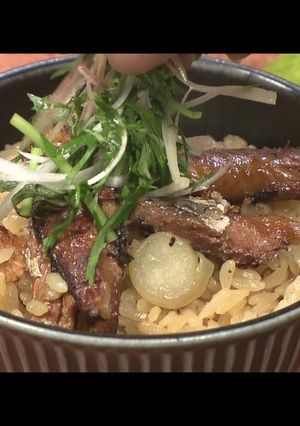 バジル香る！サンマ缶の炊き込みごはん-レシピのメイン写真
