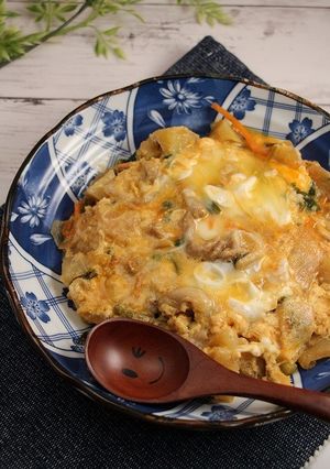 簡単！肉じゃが丼-レシピのメイン写真