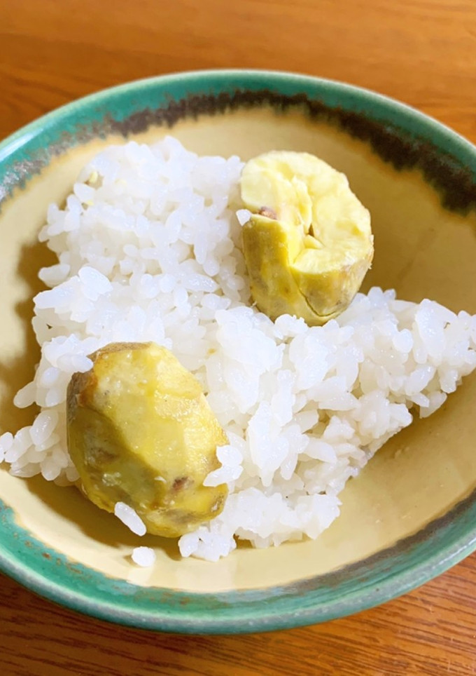 【秋の味覚】炊飯器で☆栗ご飯-レシピのメイン写真
