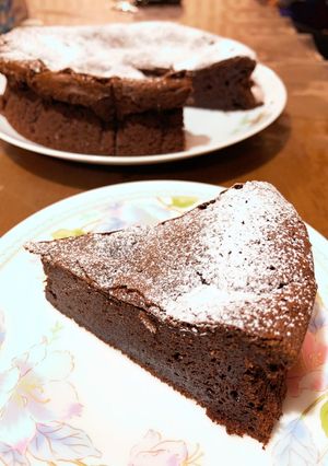 外はサクッ 濃厚しっとり♪ガトーショコラ-レシピのメイン写真