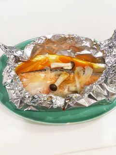 鮭と野菜のバターホイル焼き-レシピのメイン写真