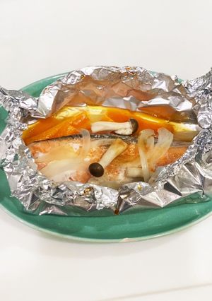 鮭と野菜のバターホイル焼き-レシピのメイン写真
