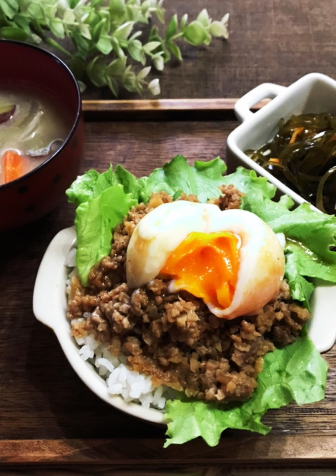 簡単！ひき肉と蓮根ののっけ丼-レシピのメイン写真