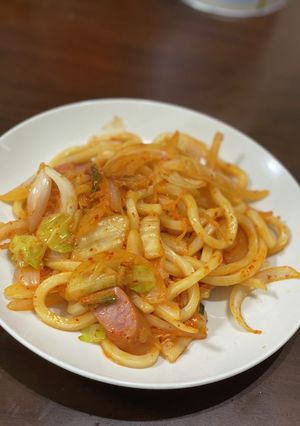 キャベツとキムチの炒めうどん-レシピのメイン写真