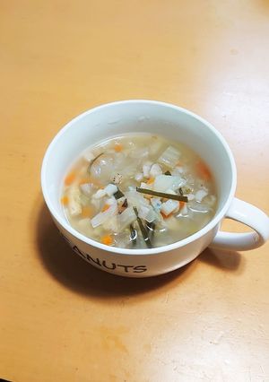 【セブン風】根菜たっぷり生姜もち麦スープ-レシピのメイン写真