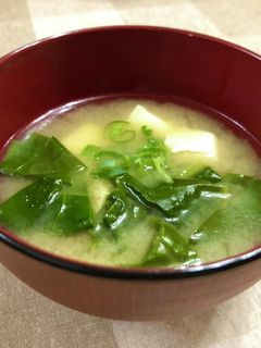☆栄養満点!つるむらさきの味噌汁-レシピのメイン写真