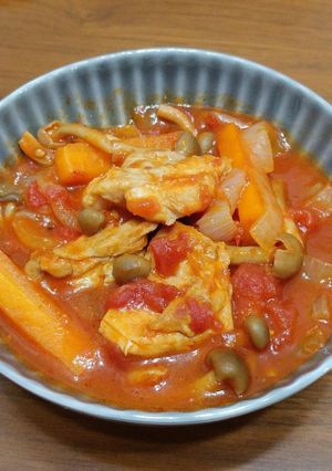 ё自分用ё　鶏もも肉のトマト煮-レシピのメイン写真