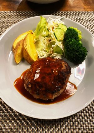 しっとり基本のハンバーグ-レシピのメイン写真