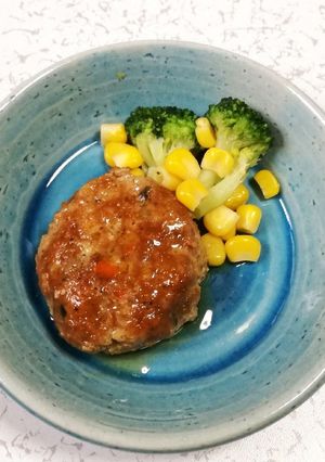 味付き野菜入りハンバーグ（幼児食）-レシピのメイン写真