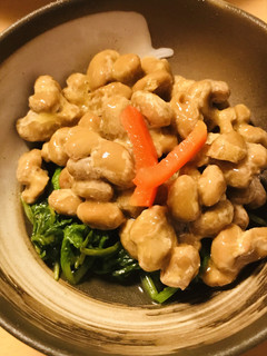 毎日の納豆●ベビーリーフの胡麻炒めと-レシピのメイン写真