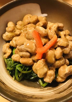 毎日の納豆●ベビーリーフの胡麻炒めと-レシピのメイン写真
