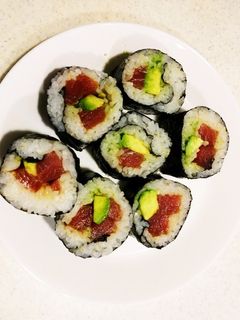 マグロとアボカドの海苔巻き-レシピのメイン写真
