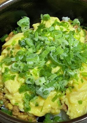炒り卵＆納豆丼-レシピのメイン写真