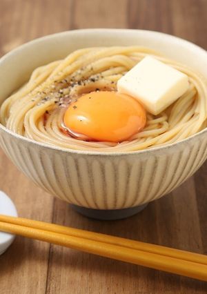 カルボナーラ風、たまごかけヌードル-レシピのメイン写真