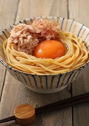 かつお節とツナのたまごかけヌードル-レシピのメイン写真