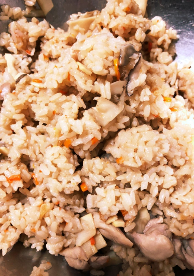 きのこと鶏肉の炊き込みご飯-レシピのメイン写真