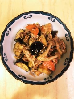 茄子としめじと豚肉のオイスター炒め-レシピのメイン写真