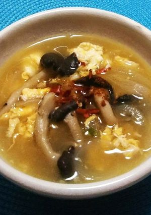 平茸と玉子の中華スープ-レシピのメイン写真