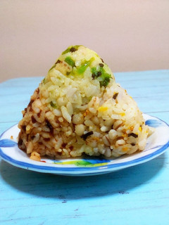 三色もち麦おむすび-レシピのメイン写真