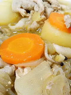 豚肉の肉じゃが 洋風カレー味で-レシピのメイン写真