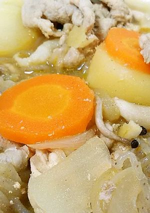 豚肉の肉じゃが　洋風カレー味で-レシピのメイン写真