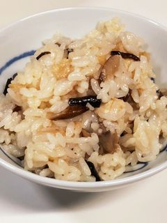 もだし(キノコ)と油揚げの混ぜご飯♪-レシピのメイン写真