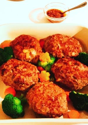 牛挽肉100% チーズインハンバーグ-レシピのメイン写真
