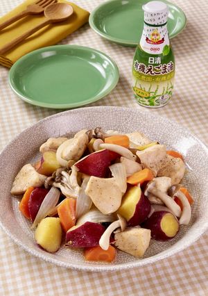 鶏肉と根菜のフライパン蒸しえごま油がけ-レシピのメイン写真