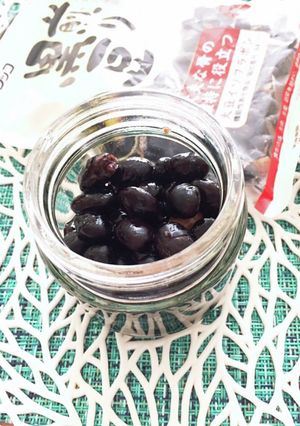 煎り黒豆で♡簡単煮豆風〜♬-レシピのメイン写真