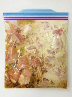 【下味冷凍】鶏ももと長ネギのオイマヨ炒め-レシピのメイン写真