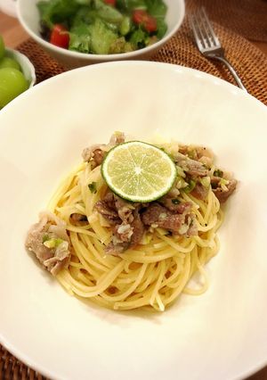 * 豚肉と長葱の塩だれレモンのパスタ *-レシピのメイン写真