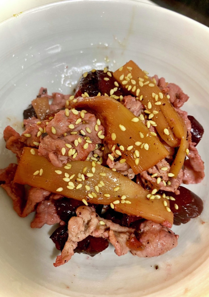豚もも肉としば漬けの焼肉炒め-レシピのメイン写真