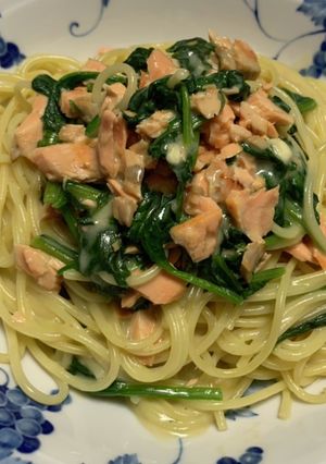 鮭とほうれん草のクリームパスタ-レシピのメイン写真