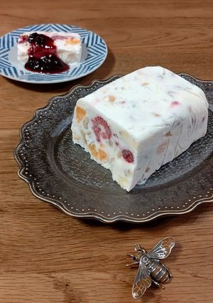 ヨーグルトで☆セミフレド-レシピのメイン写真