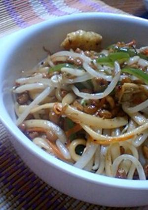 納豆で焼きうどん-レシピのメイン写真