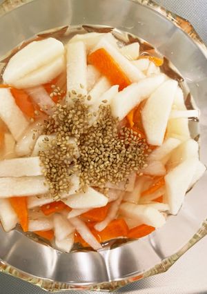 レンジで簡単長芋いり薄切り紅白なます風-レシピのメイン写真