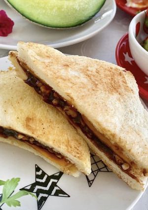 八丁味噌と3種のナッツdeチーズサンド☆-レシピのメイン写真