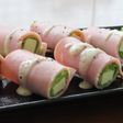 ハムとレタスとチーズのくるくるサラダ