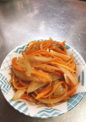 玉ねぎとにんじんのきんぴら-レシピのメイン写真