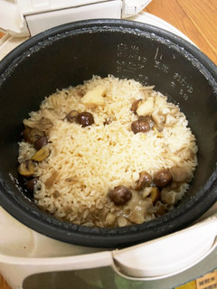 甘栗と切り餅いれるだけ甘栗ごはん-レシピのメイン写真