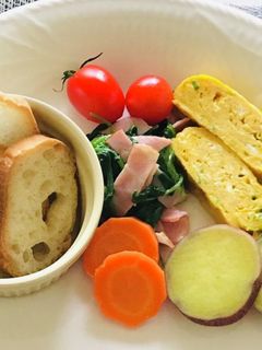 ベビーほうれん草とベーコンのバター炒め-レシピのメイン写真