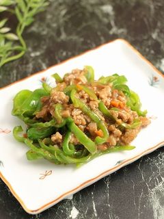 簡単!青椒肉絲☆肉みそリメイク-レシピのメイン写真