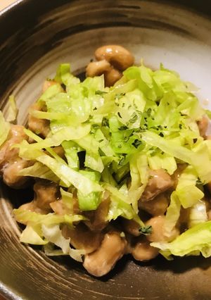 毎日の納豆●レタスのトッピング-レシピのメイン写真