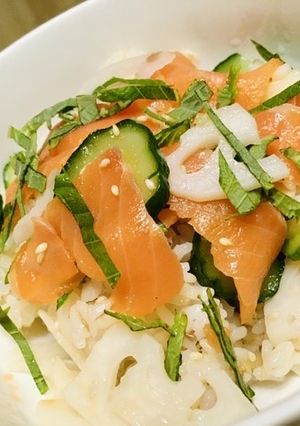スモークサーモンの香りちらし-レシピのメイン写真